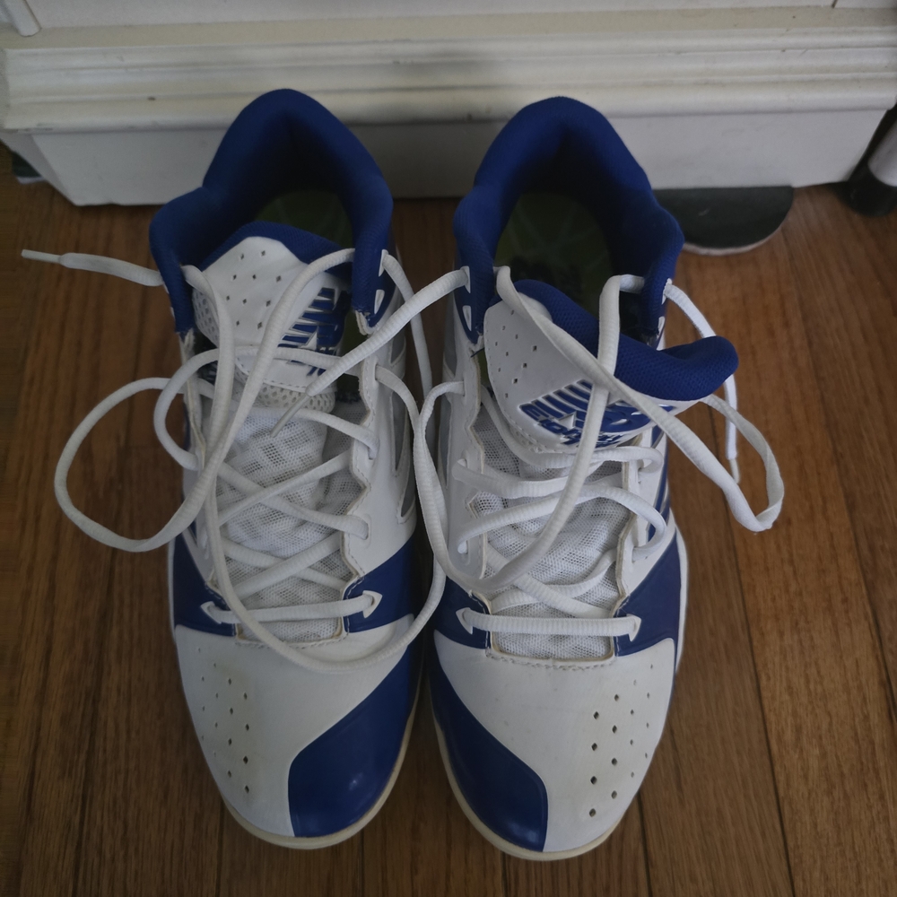 New Balance Blue and White - 10
